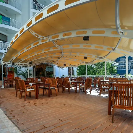 Erma Готель 2*