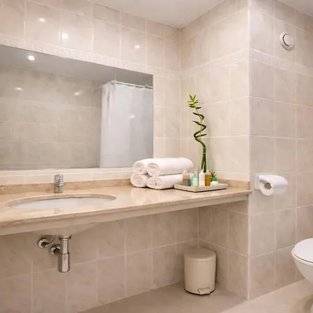 Prestige Grand & Aquapark Hotel 4*