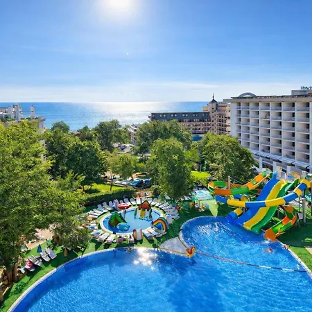 Prestige Grand & Aquapark Hotel