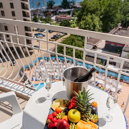 Prestige Grand & Aquapark Отель 4*