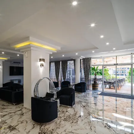 Prestige Grand & Aquapark Sables d'or