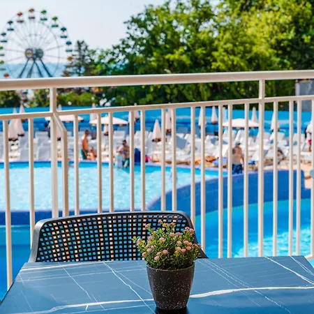 Hotel Prestige Grand & Aquapark Sables d'or