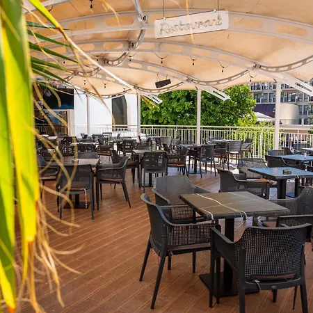 Hotel Prestige Grand & Aquapark