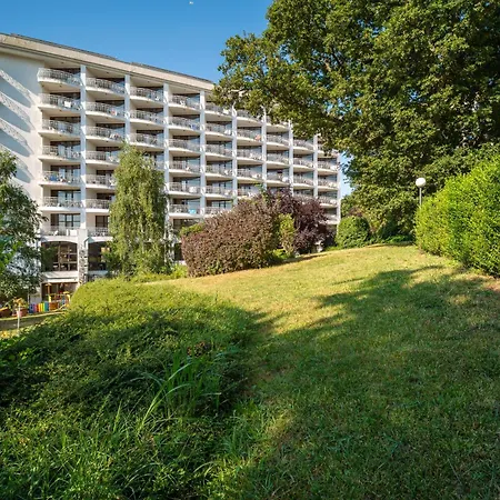 Prestige Grand & Aquapark Hotel 4*