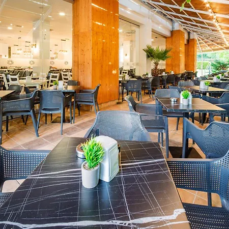 Prestige Grand & Aquapark Hotel Sables d'or