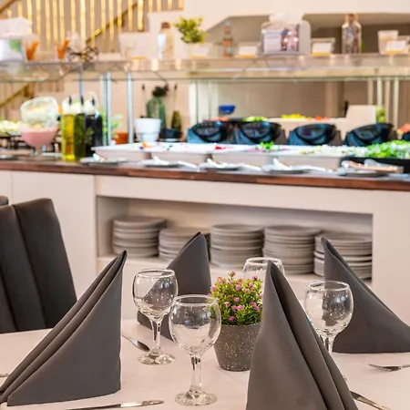 Hotel Prestige Grand & Aquapark Sables d'or