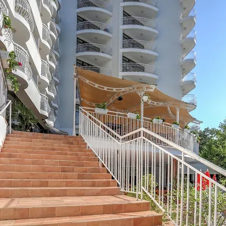 Erma 2* Golden Sands