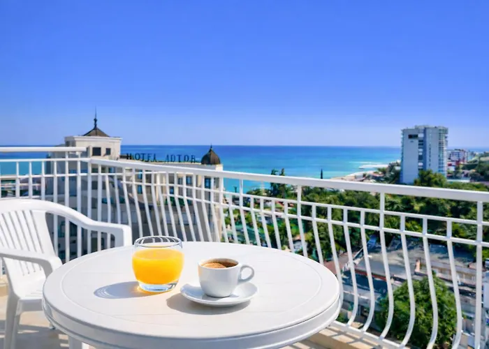 Prestige Grand Hotel & Aquapark 酒店 金沙