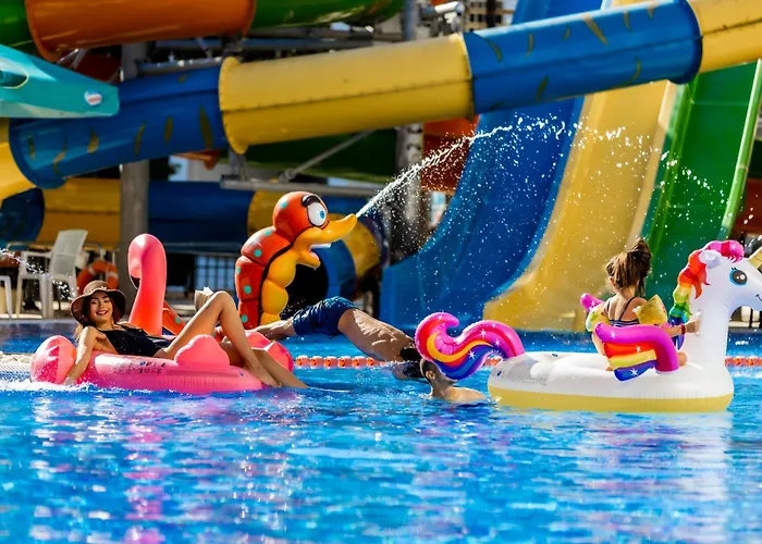 Prestige Grand Hotel & Aquapark 酒店 金沙