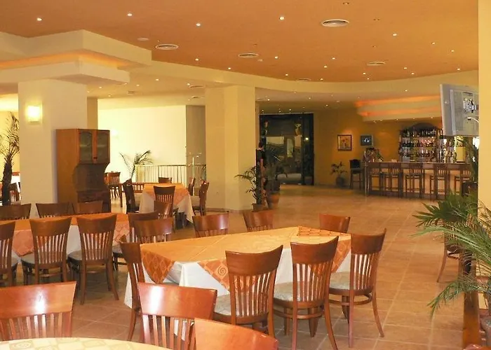 Prestige Grand Hotel & Aquapark 4* Nisipurile de Aur