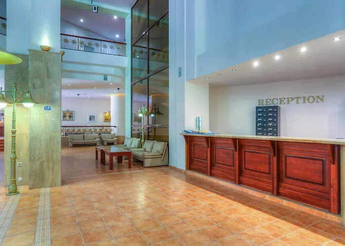 Prestige Grand Hotel & Aquapark Golden Sands